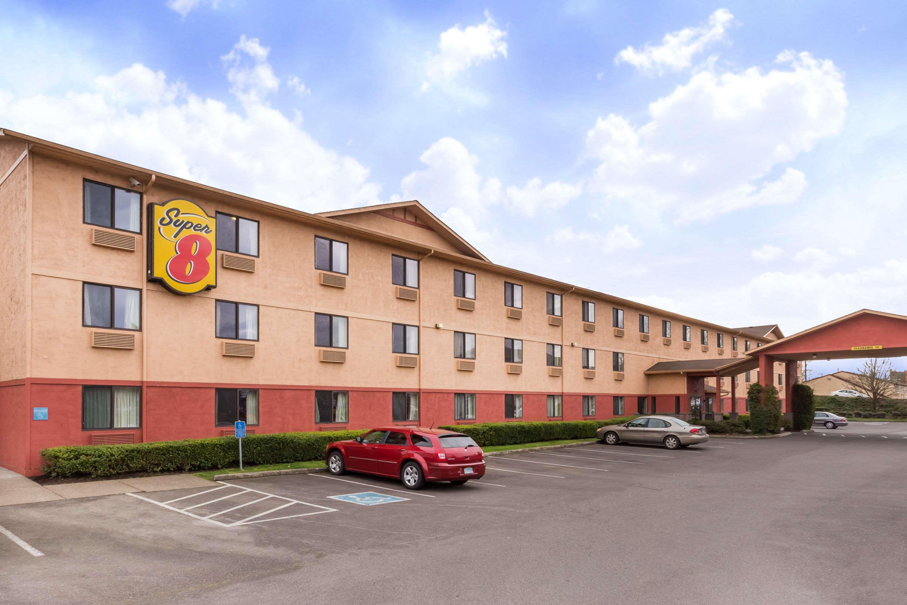 Super 8 By Wyndham Corvallis Eksteriør bilde